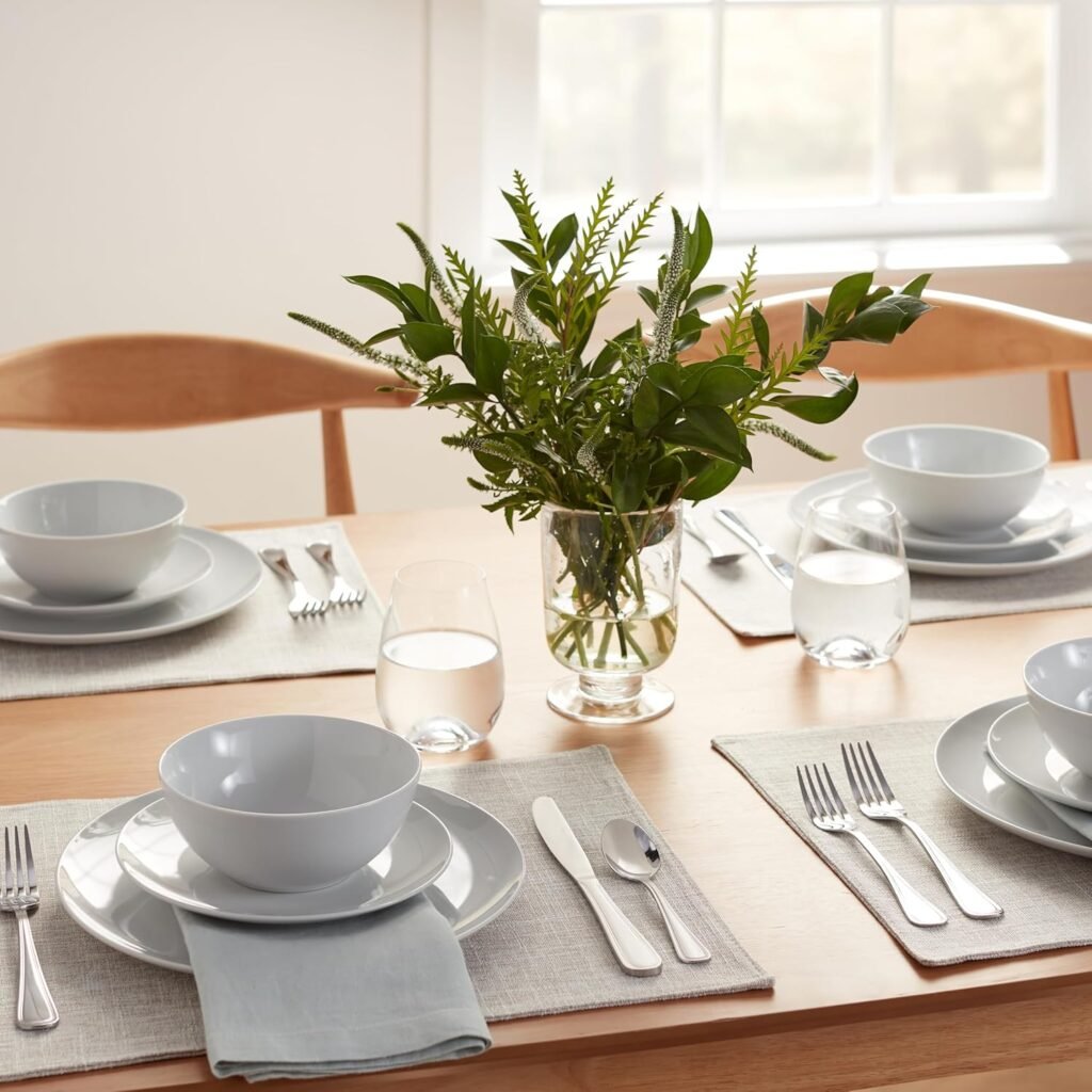 Complete set of Dinner sets